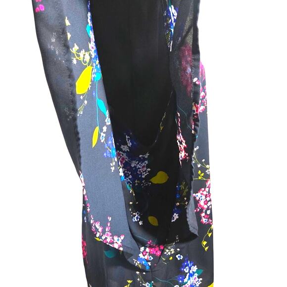 Worthington Black Floral‎ Flutter Sleeve Blouse – Size XL22 - Picture 4 of 8